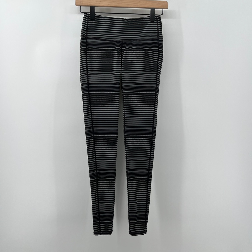 Athleta Women XS Black Gray Compression Full Length Leggings‎ Striped Athleisure